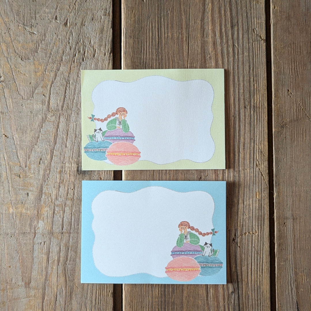 Cotori Cotori / Memo Pad -Girl with macaroons