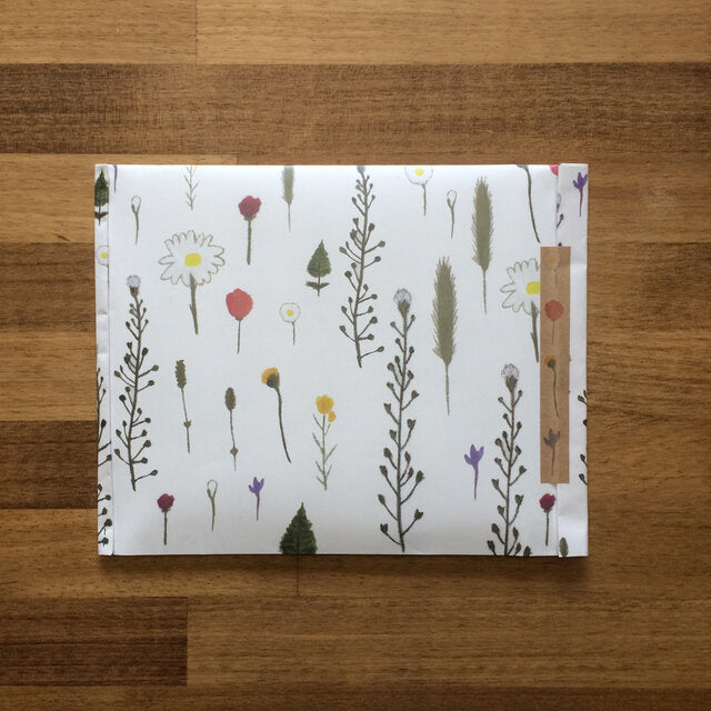 Kisetsu no Tegamiya / Paper Bags -Pressed Flowers