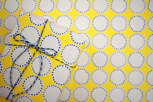 REGARO PAPIRO / Wrapping Paper -Yellow & Blue Round Dots [5 sheets}