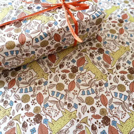 REGARO PAPIRO / Wrapping Paper -Acorn and Wild fox /White [5 sheets]