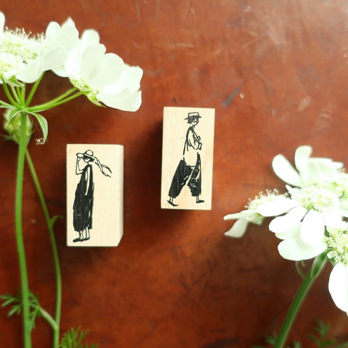 MA7stamp / Rubber Stamp -Fumiko wearing a straw hat