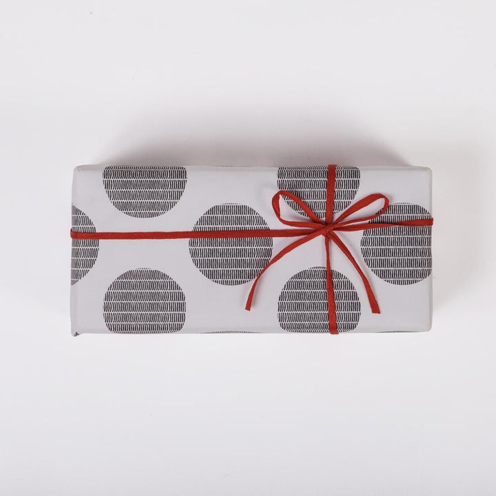 REGARO PAPIRO / Wrapping Paper -Japanese-style polka dots /5 sheets