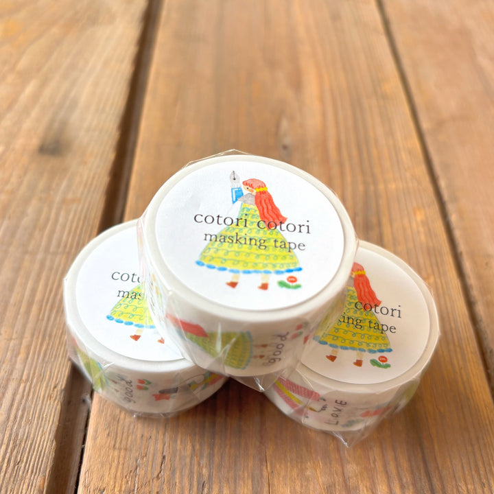Cotori Cotori / Washi Tape -Girl holding a fountain pen
