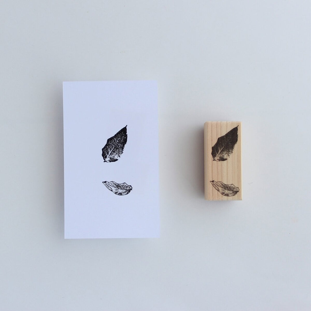 Rubber Stamp -Fallen leaves